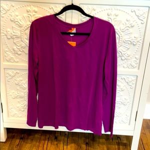 Lucy long sleeve tee- size XL- NWT